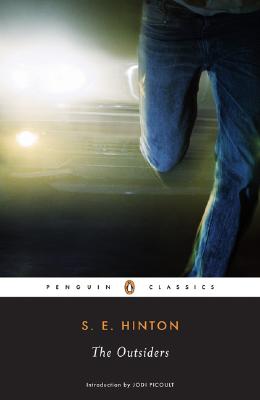 The Outsiders (Penguin Classics)