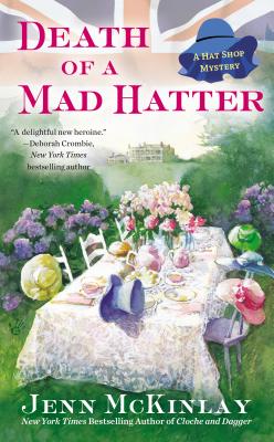 Death of a Mad Hatter (A Hat Shop Mystery)
