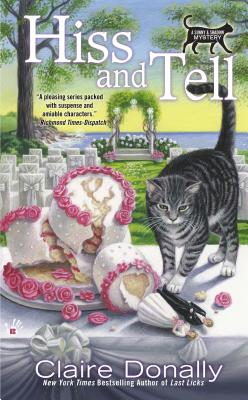 Hiss and Tell (A Sunny & Shadow Mystery)