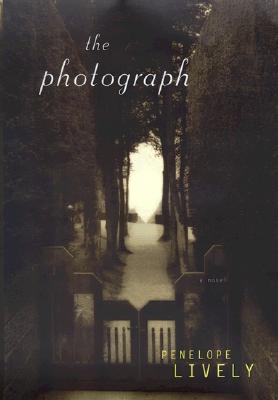 PHOTOGRAPH, THE A NOVEL
