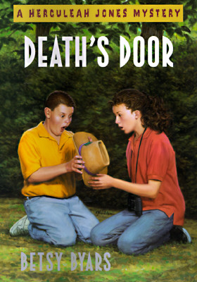 Death's Door (Herculeah Jones Mystery)