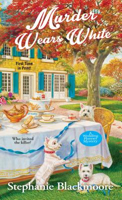 Murder Wears White (A Wedding Planner Mystery)